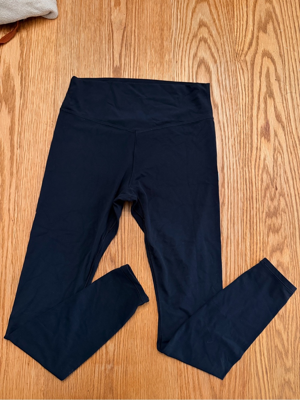 Vuori  All the Form leggings black